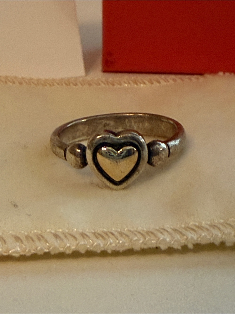 James Avery (RETIRED) Silver 925 and 14K yellow gold True Heart Ball Bead Ring - Picture 3 of 5
